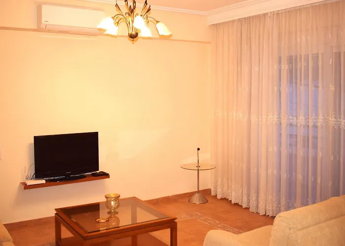 Overlooking The Sea Apartment