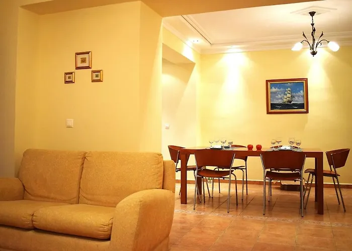 Apartment Overlooking The Sea