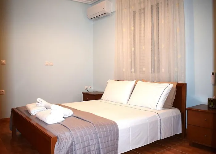 Apartment Overlooking The Sea